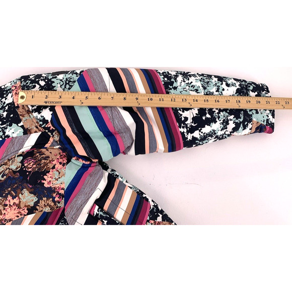 NEW Free People FP Movement Bunny Slope Printed Puffer Jacket Size XS - Picture 14 of 16